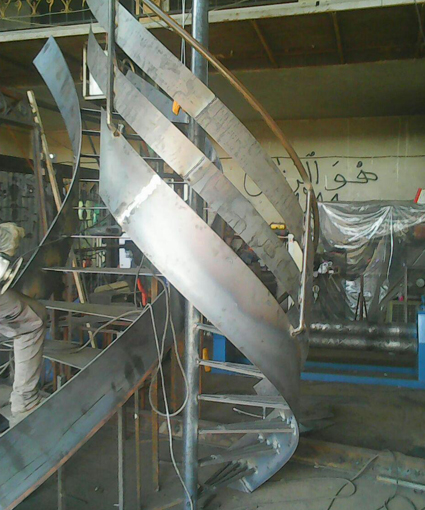 ساخت انواع پله صنایع فلزی نوین اسپیه